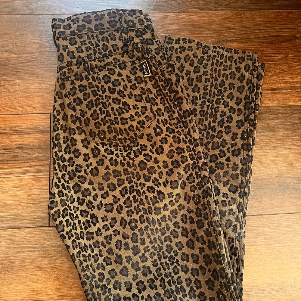 SOLD Fendi 1990s Leopard print pants sz 26. - Picture 2 of 6